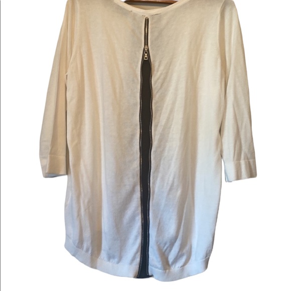 Women’s Tribal White Zippered Back Sweater - Picture 9 of 9